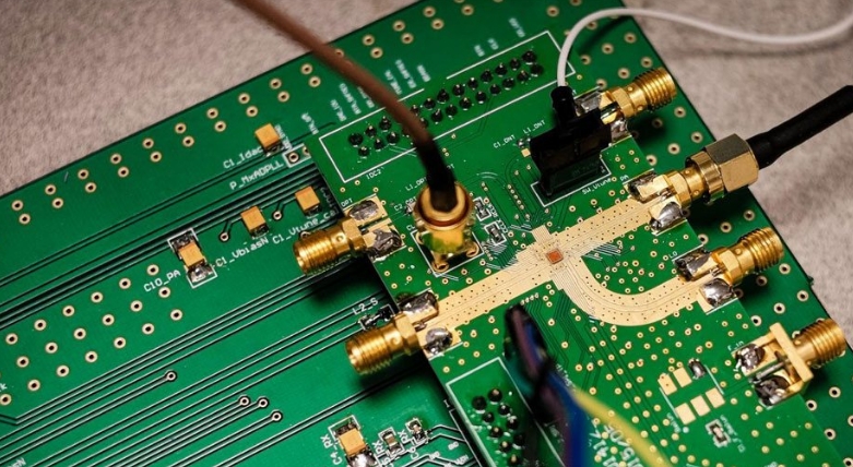 Custom PCB Production: Pioneering the Future of Electronic Innovation