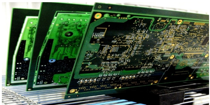 High-Quality Custom PCB Manufacture Solutions